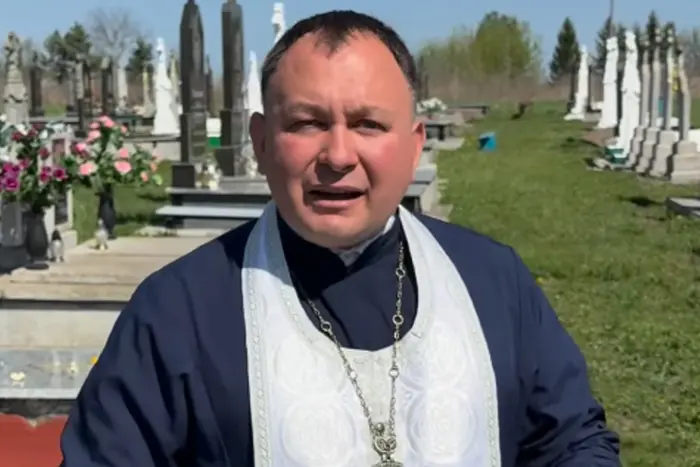 Можна залишати їжу на могилах родичів