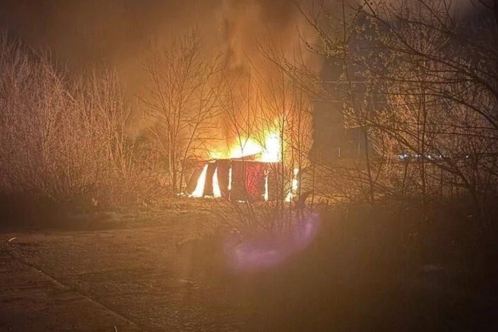 Durch einen Drohnenangriff in Krywyj Rih verbrannte eine Frau lebendig in ihrem eigenen Haus (aktualisiert)