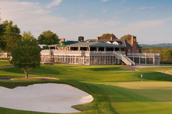 American fighter jet F-16 intercepted a plane over Trump golf club