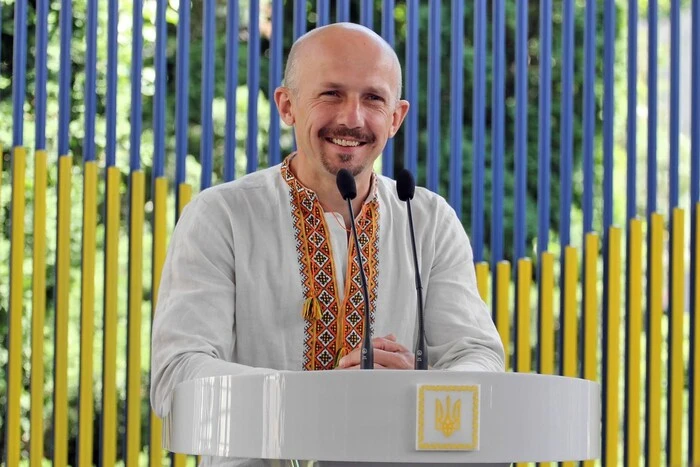 Вимінити пропагандиста Молчанова на полоненого Хилюка