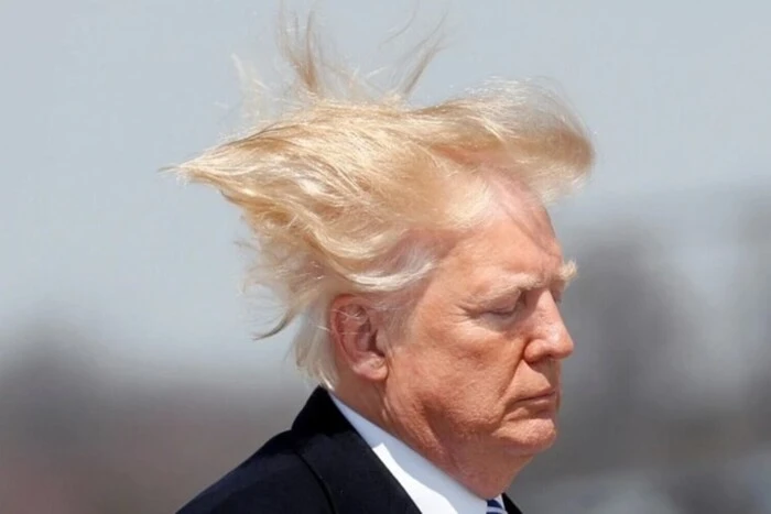 Трамп підписує указ про миття волосся