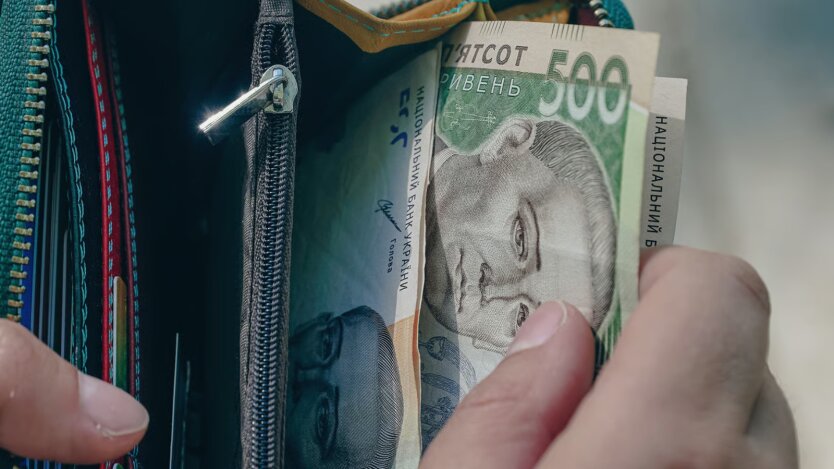 Индексация в 2025 году: ждёт ли украинцев повышение зарплат