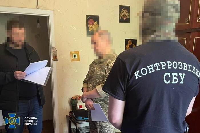 Затримання керівництва оборонного заводу
