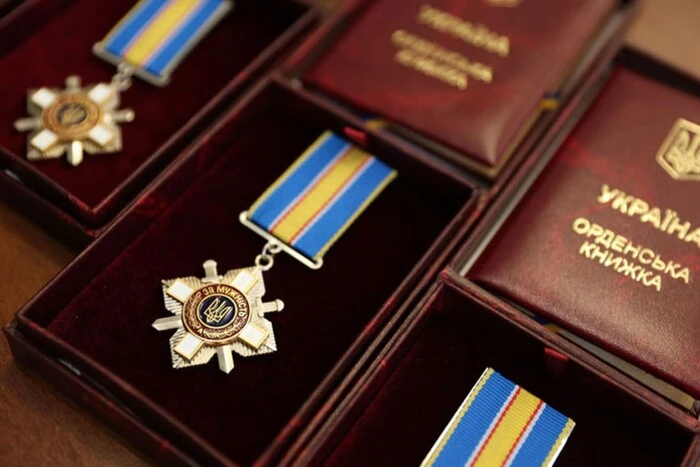 President awarded 281 national guardsmen, 122 of them posthumously