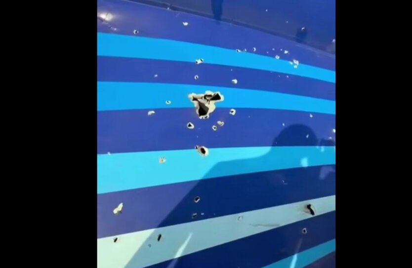 Azerbaijan Airlines plane under fire