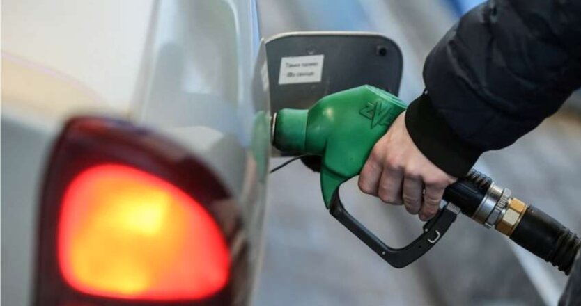 Kierowcy pokazali nowe ceny paliwa w głównych sieciach stacji paliw: ile kosztują benzyna, diesel i autogaz
