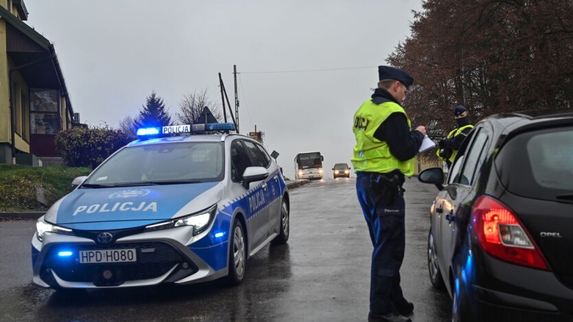 В'язниця та конфіскація авто: Польща запровадить суворі покарання для водіїв