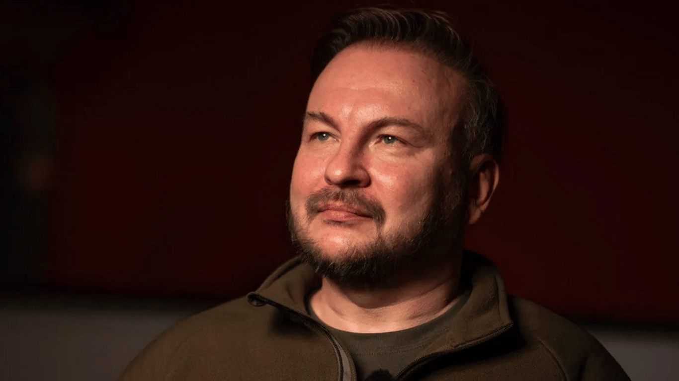 'Flash' wezwał wojsko do sprawdzania samochodów - w czym tkwi zagrożenie