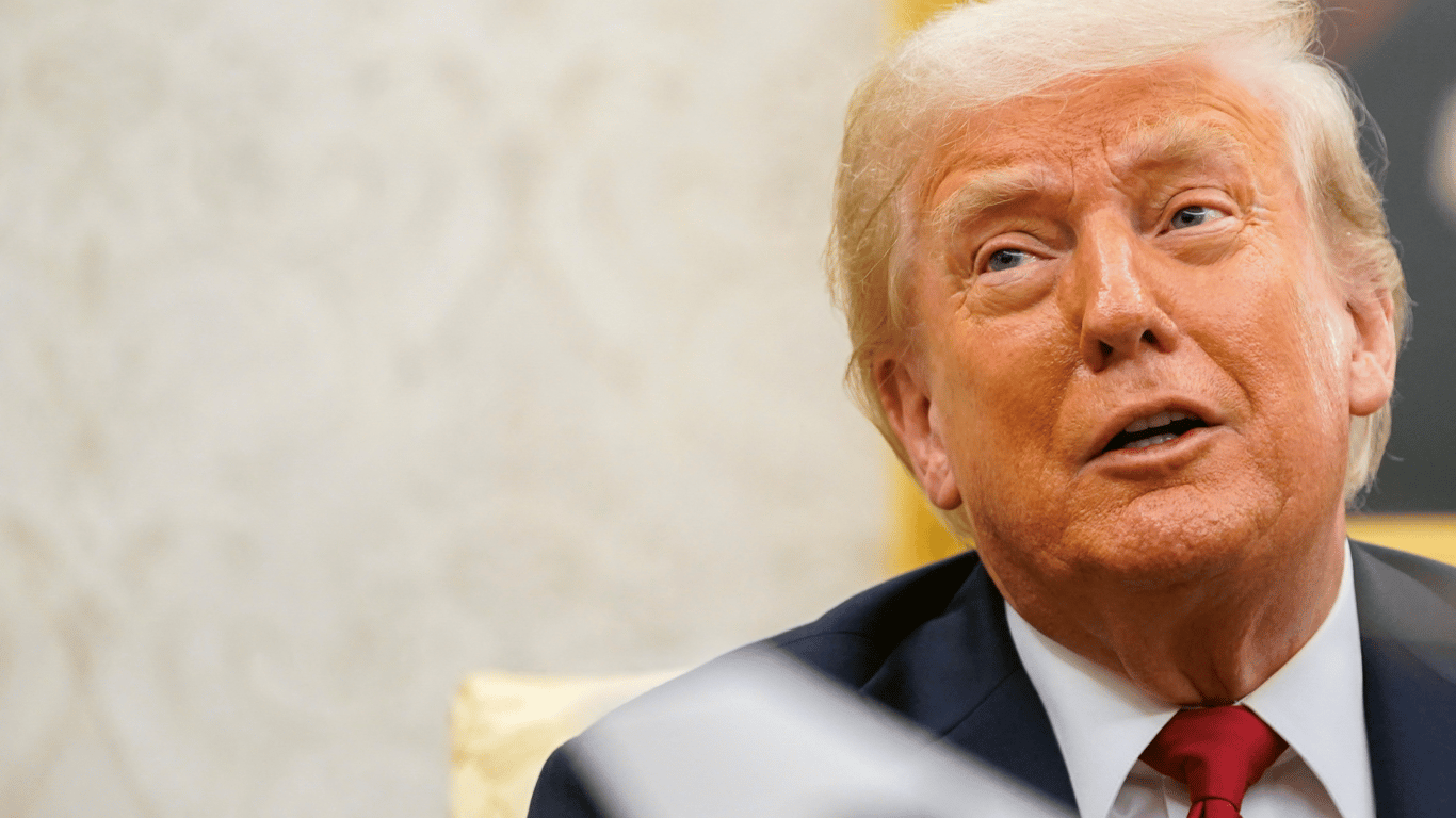 Трамп резко отреагировал на вопрос о новых атаках РФ на Украину