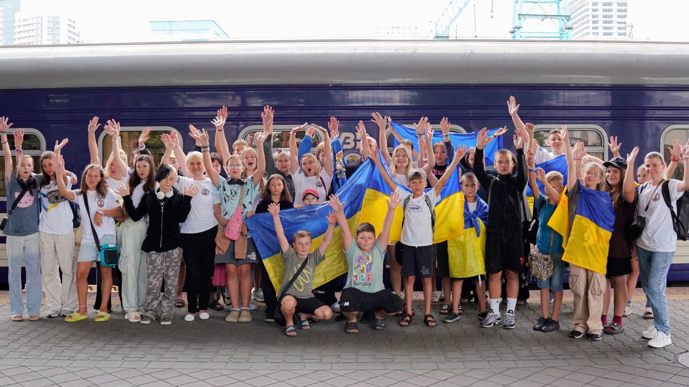 Діти захисників відвідали Італію у рамках Bring Kids Back UA
