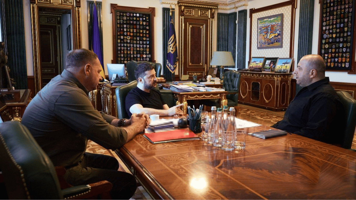 Зеленський назвав, хто поїде від України на переговори з РФ
