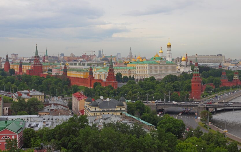 Der Krieg hat die russische Wirtschaft gespalten: Die Rüstungsindustrie blüht, die zivilen Sektoren degradieren