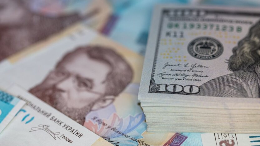 Графік зі збільшенням суми державного боргу України